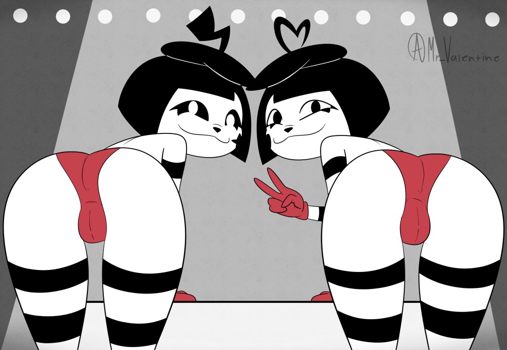 Mine and Dash Naked Lesbian Mimes