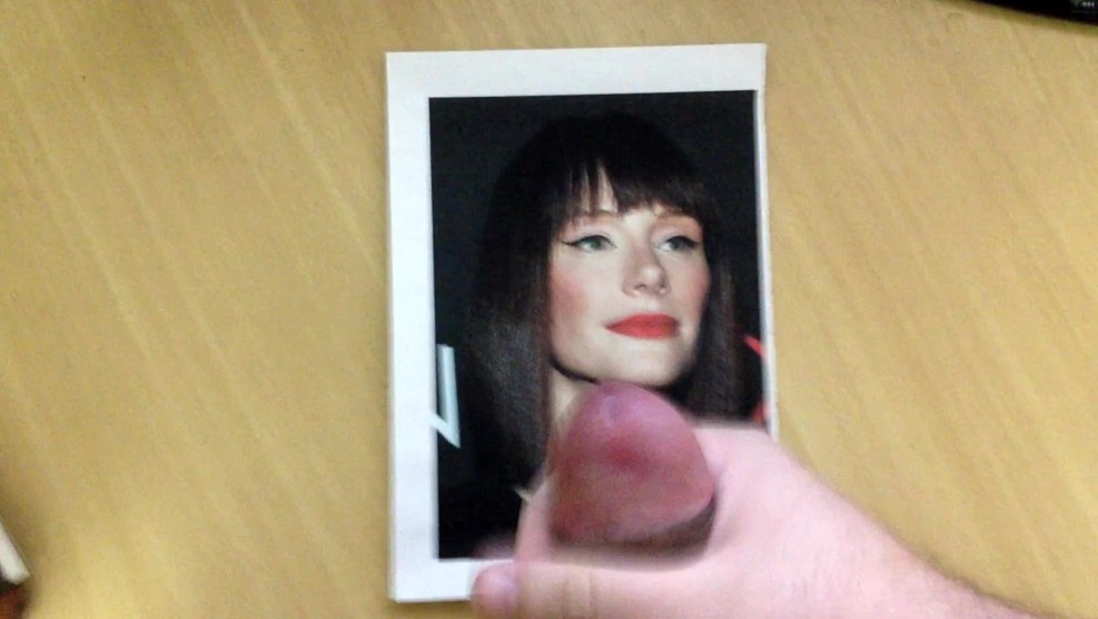 Bryce Dallas Howard naked