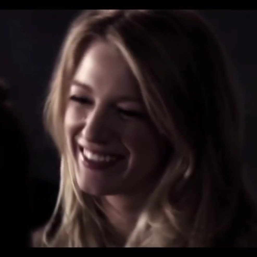 Blake Lively Cute Lessels