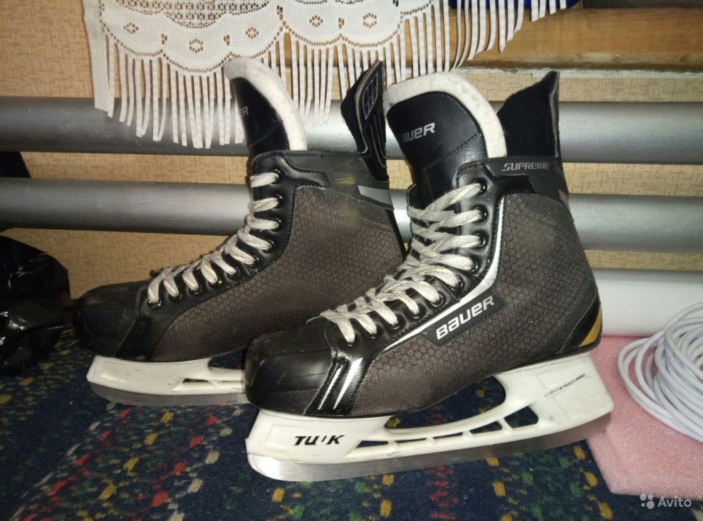 Skates Bauer Nike Supreme One 35