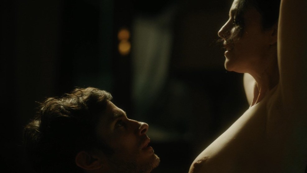 Monica Bellucci Bust Tits