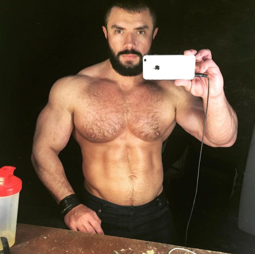 Leo Brown Leo Bartenev