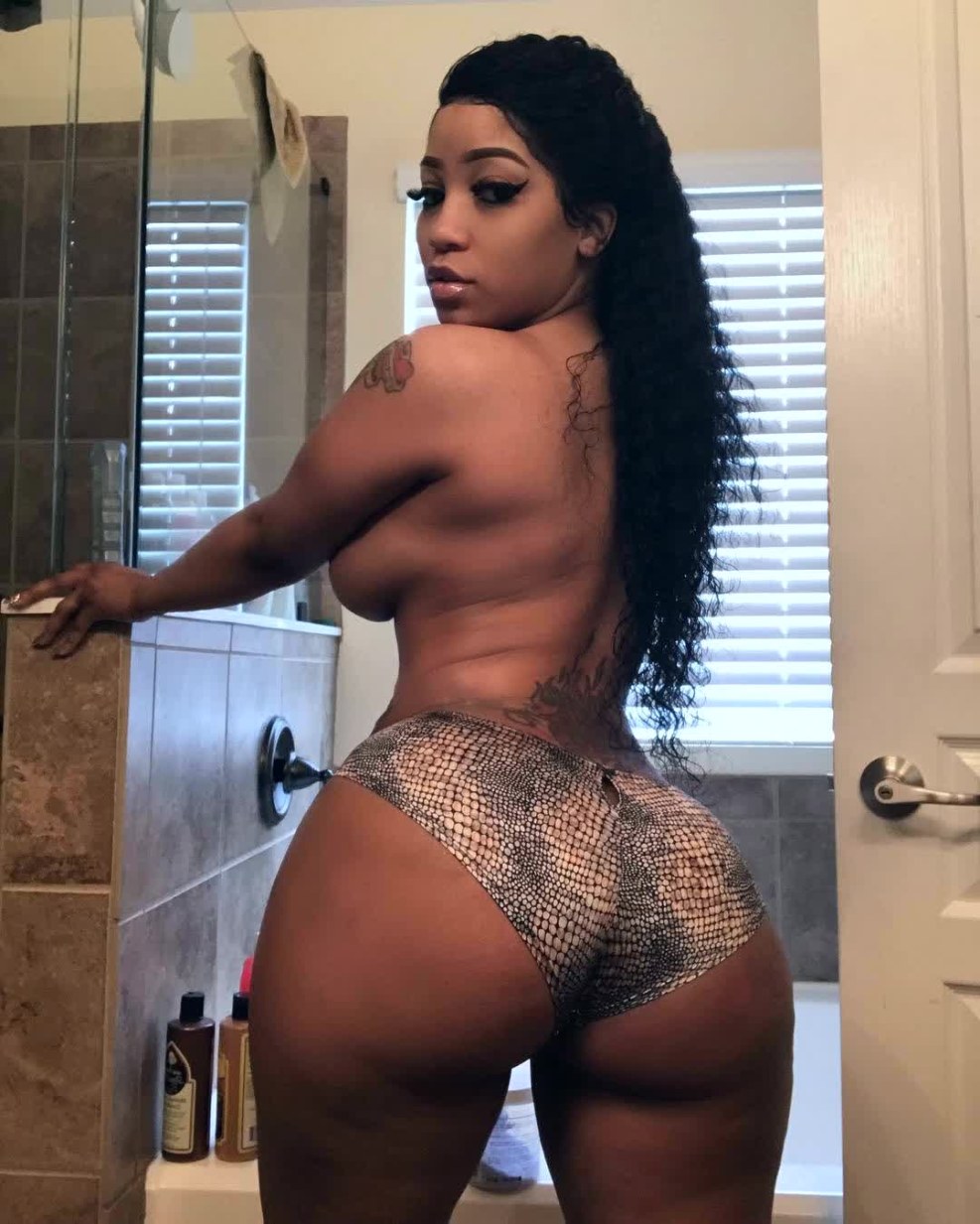 Model Alicia Guerra Dynastyseries XXX
