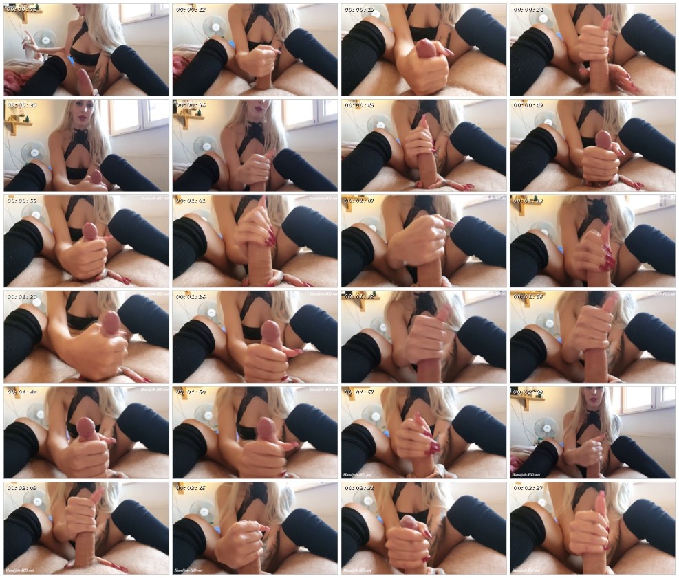 Naked women in cartoons