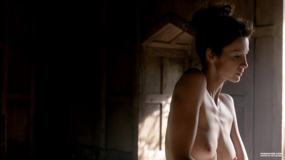 Jessica Paré naked in the movie "Time Machine in Jacuzzi"