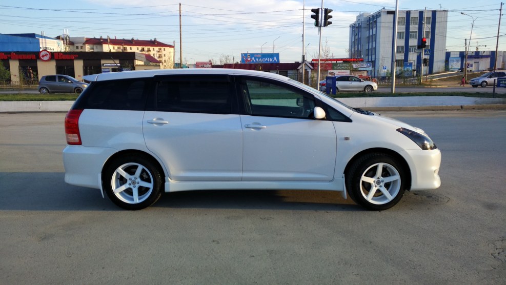 Anal fisting young guys