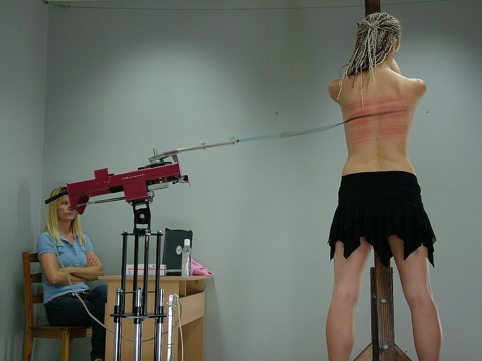 Spanking girls Spanking Machine