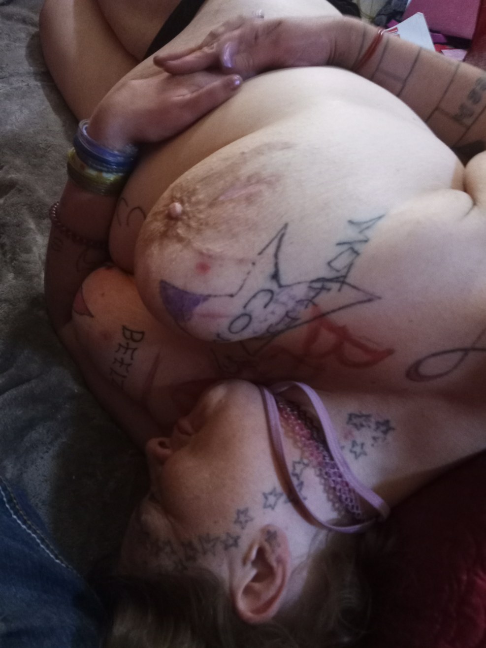 Lowered to the hair asleep