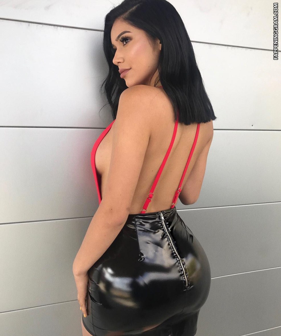 Yemaia Guzman Erophoto