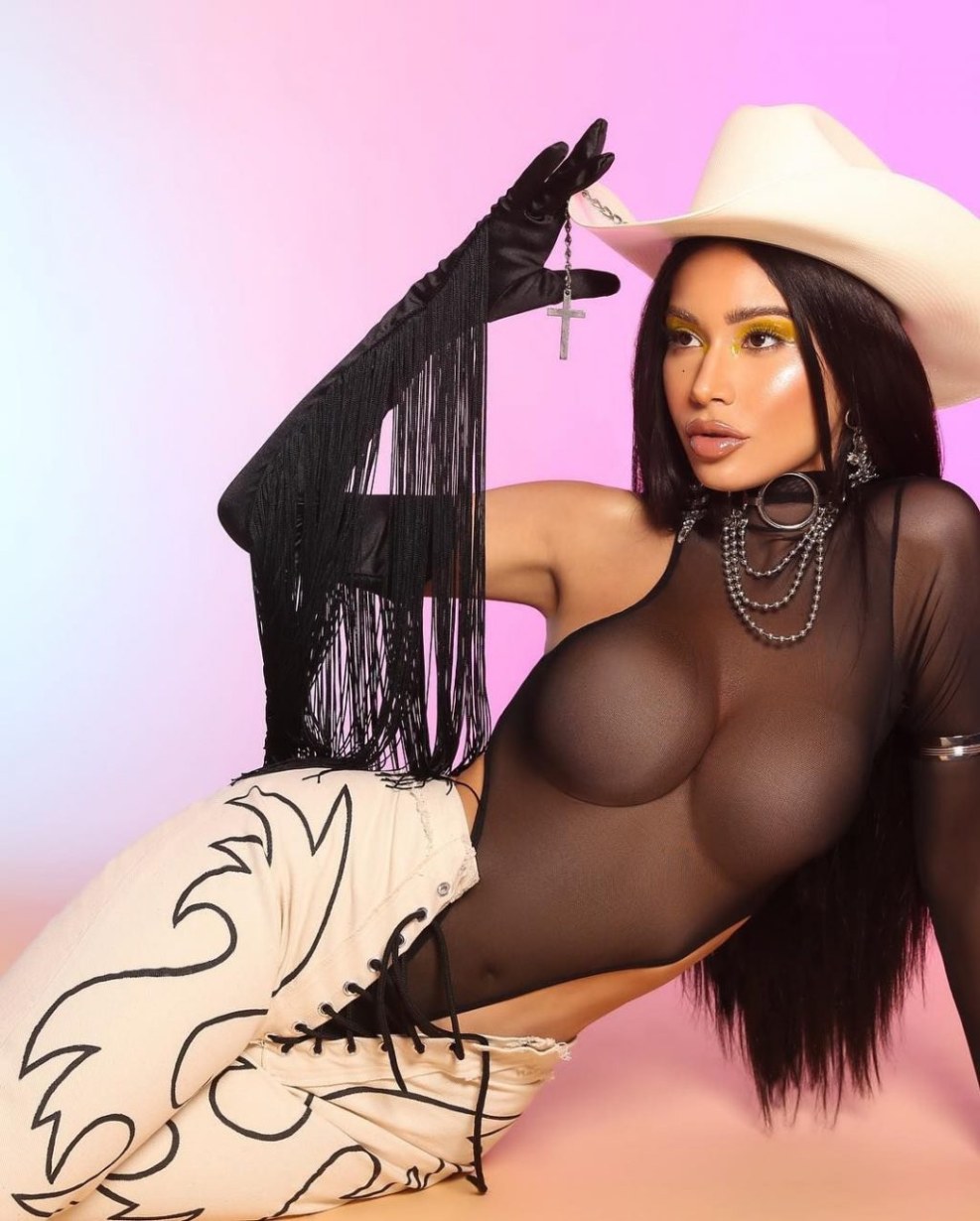 Junet Guzman photo naked