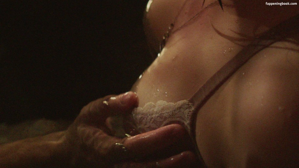 Katherine Langford Nude scene