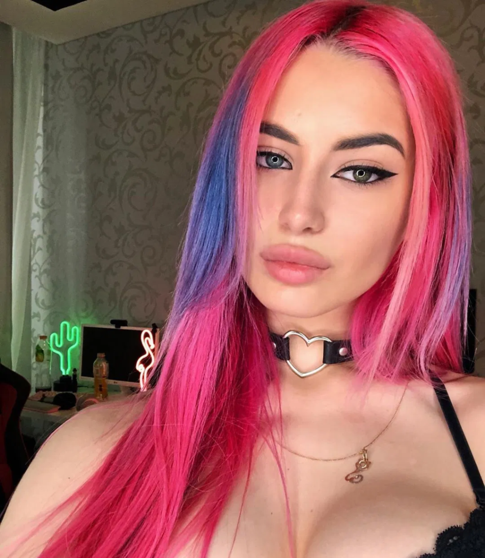 Moran Bathory at the age of 15