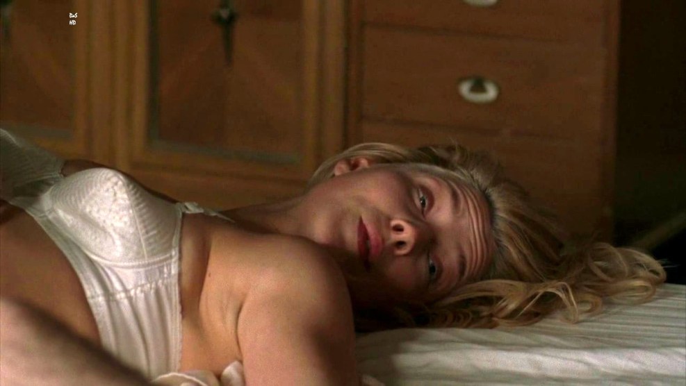 Eli Larter Naked in the film