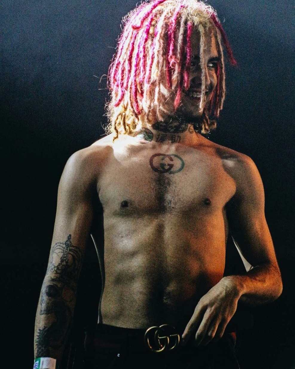 Extreme vagina pumping