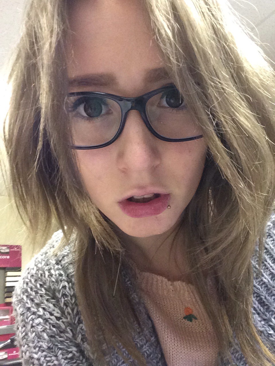 Sophie (ihatethebeach)