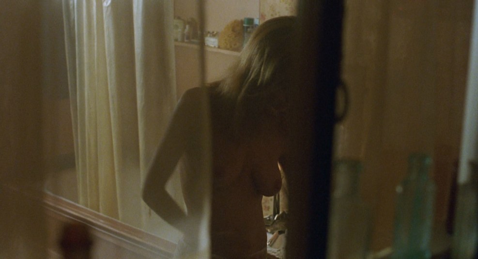 Rosanna Arquette bed scenes