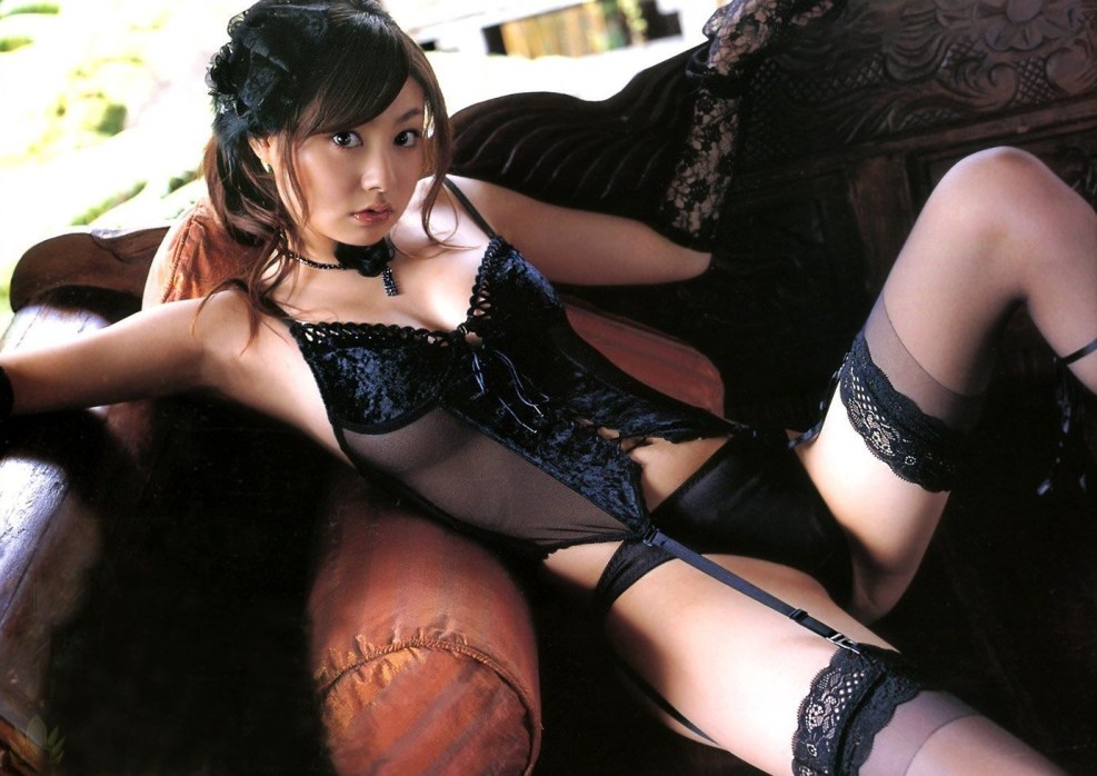 Naked Japanese in stockings