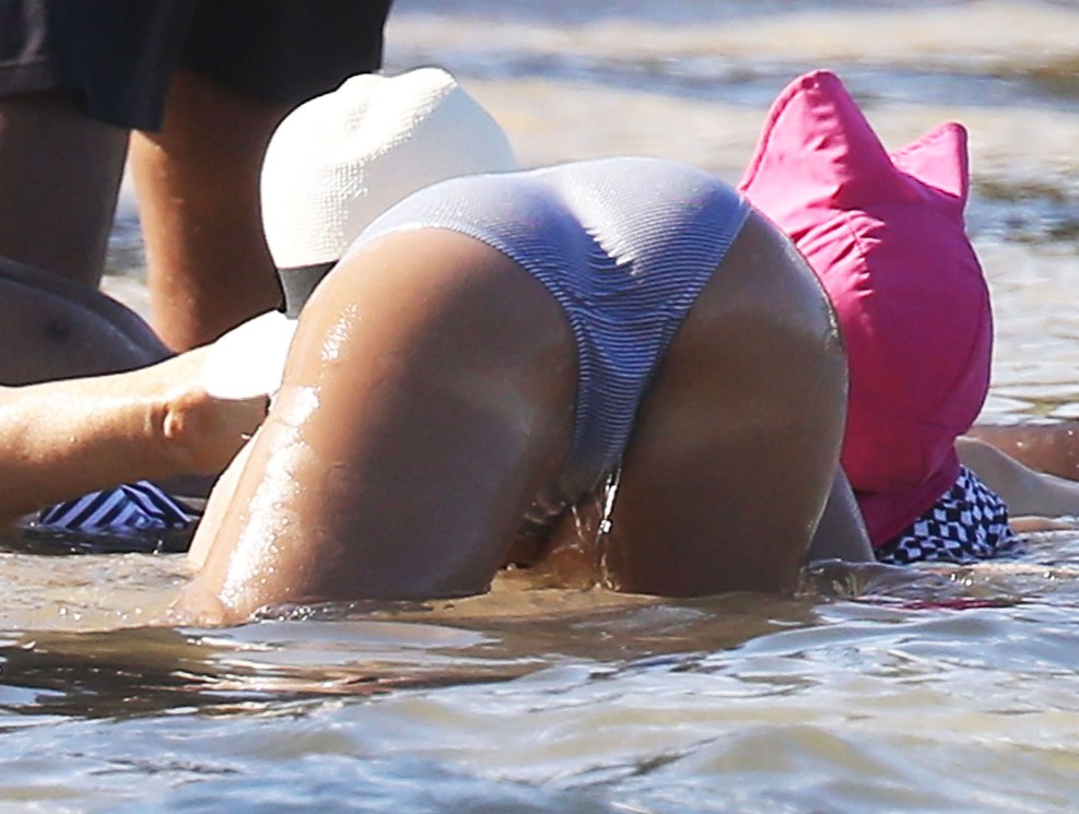 Jessica Alba on the beach