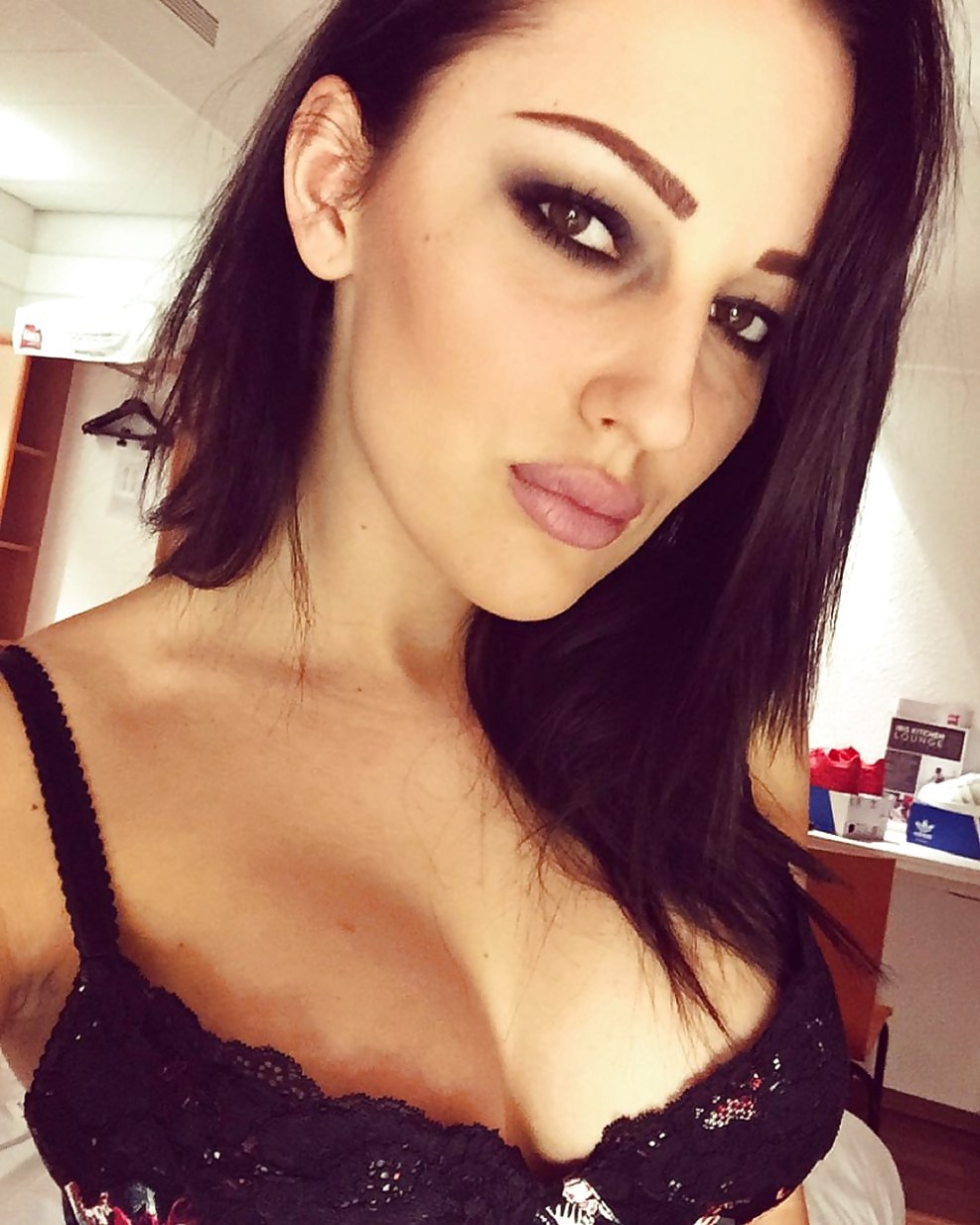 Alexandra Prijovic 18