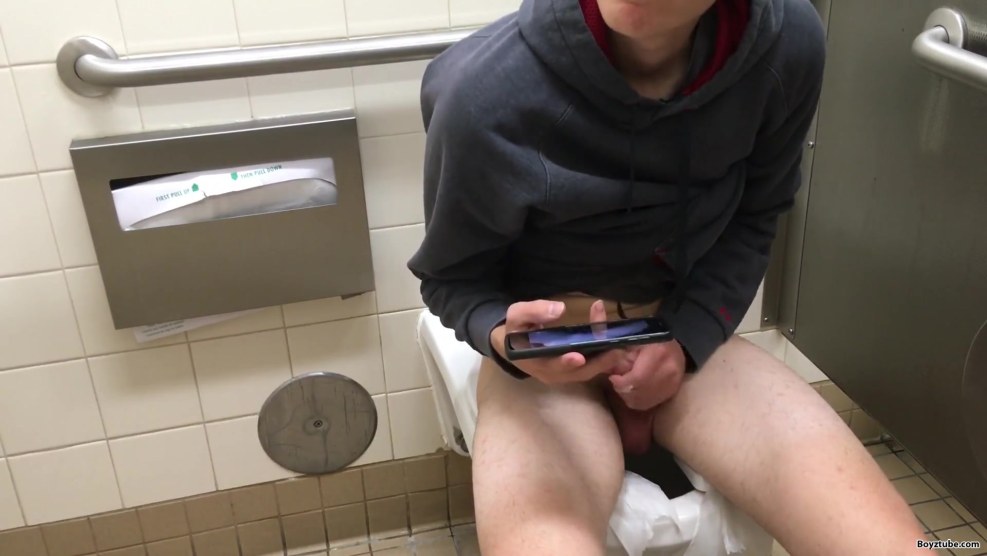 The guy in the toilet fades