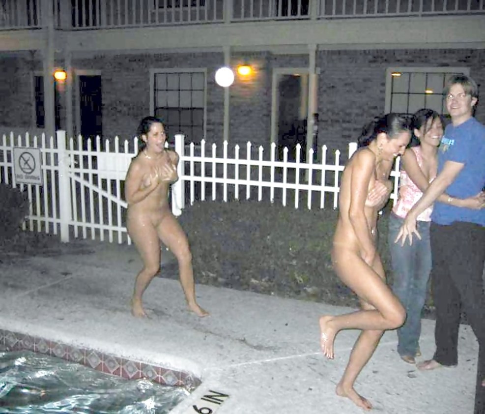 Naked women hidden camera