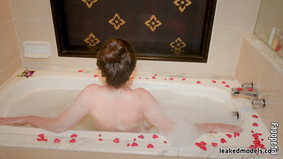 Angelina Lin cosplay Sasha Gray