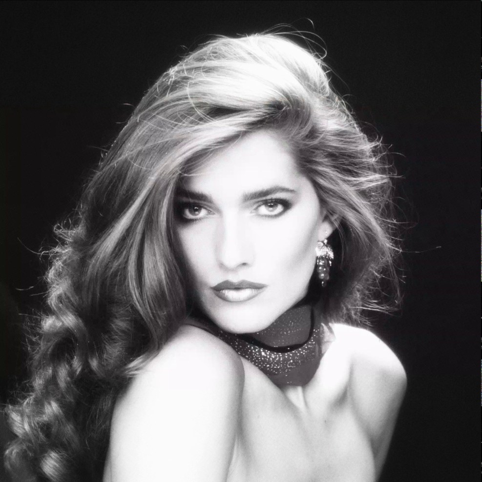 Heather Carolin photo