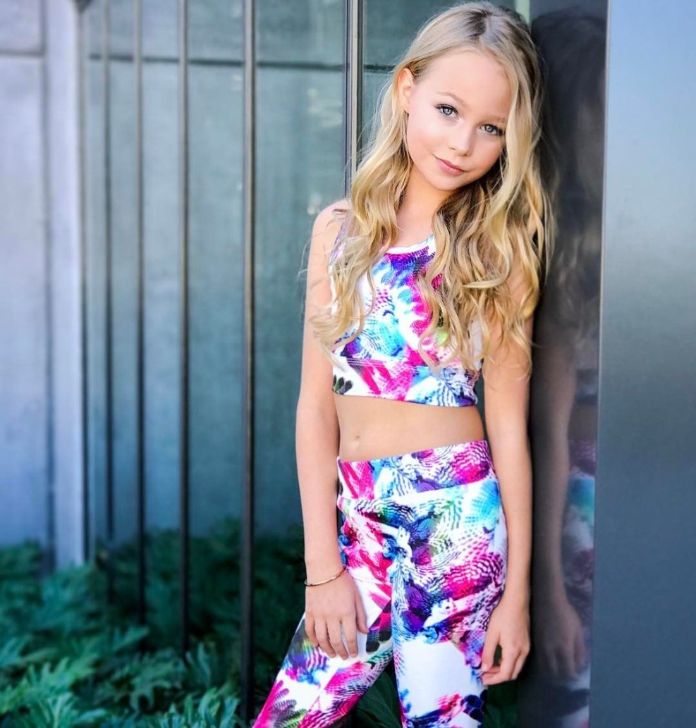 Sierra Sky in thongs