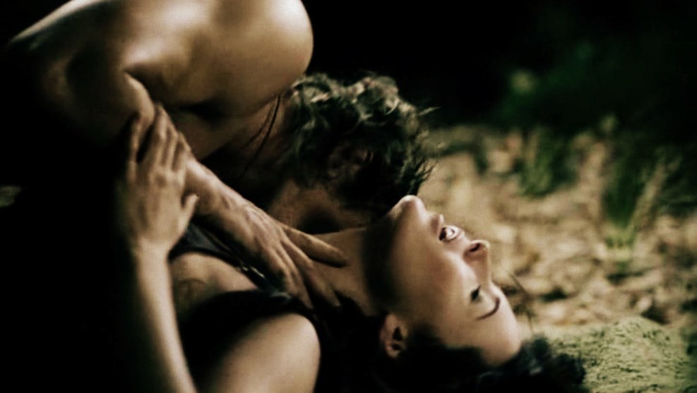 Kira Knightley Naked in the film Pirates of the Caribbean Scene