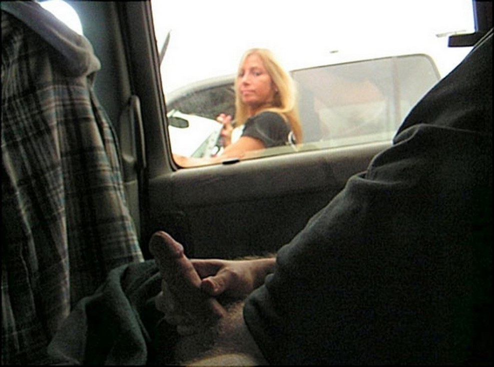Exhibitionist in the car