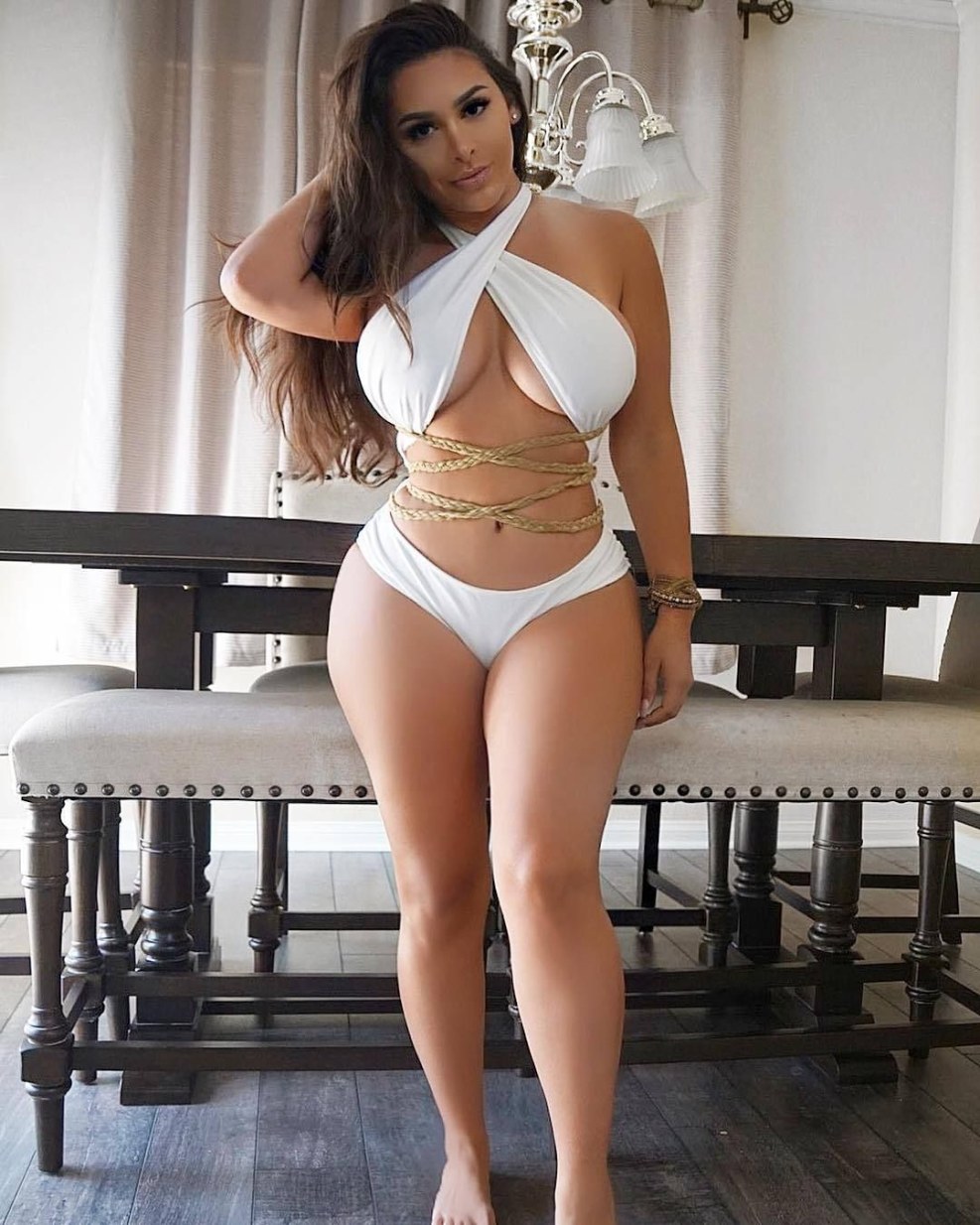 Rachel Smith Wide Hips