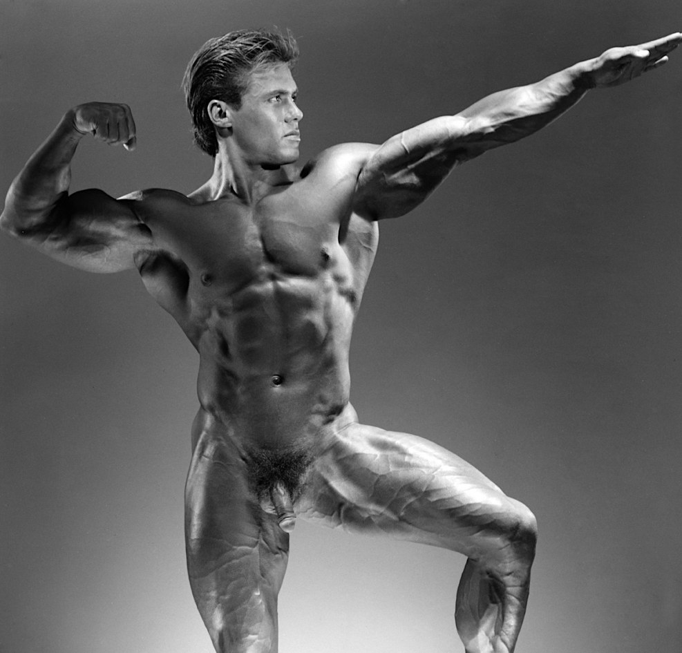 Naked men in pumped Austin Wolf