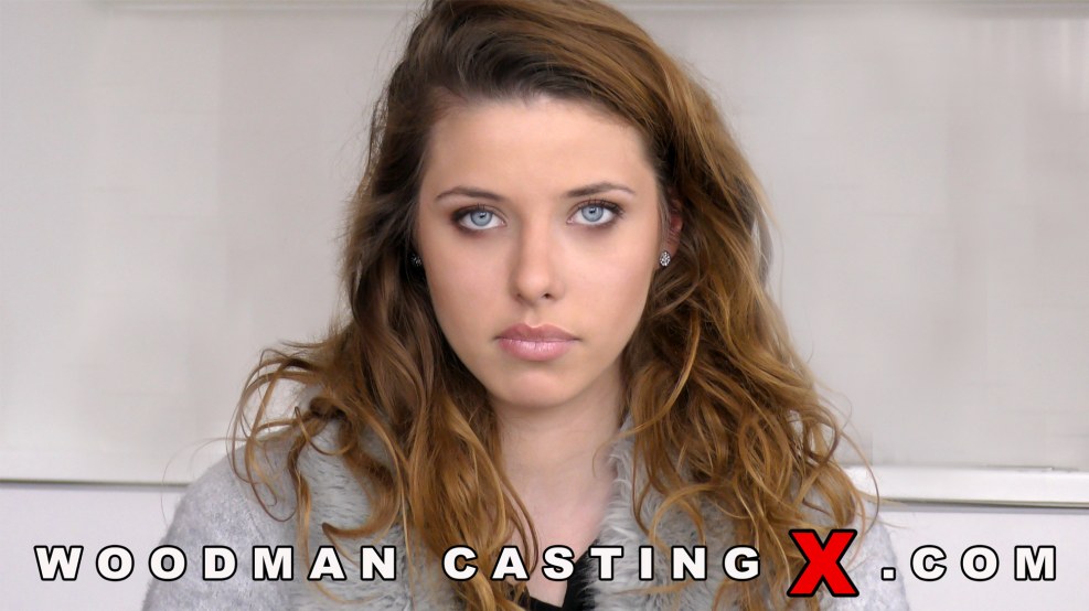 Ornella Cyan Woodman