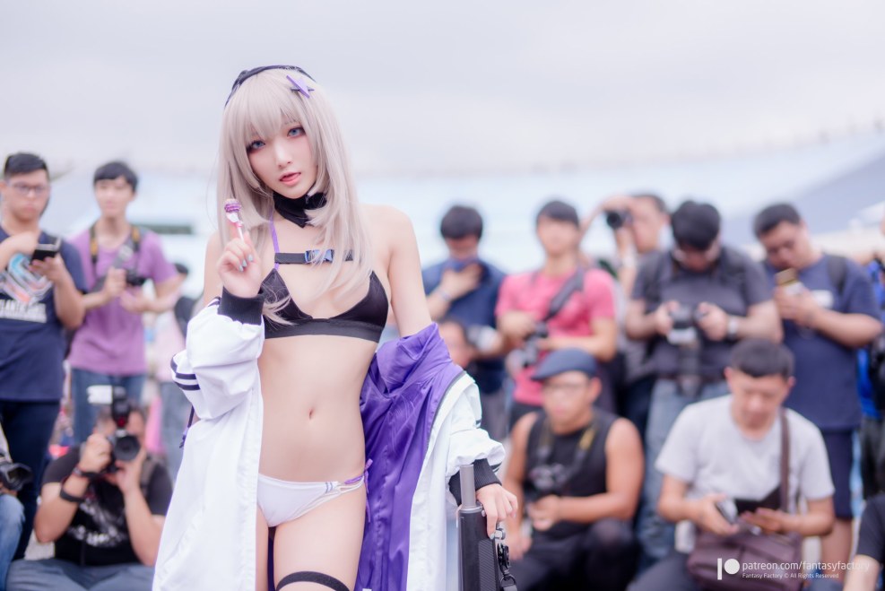 Anime cosplay beach