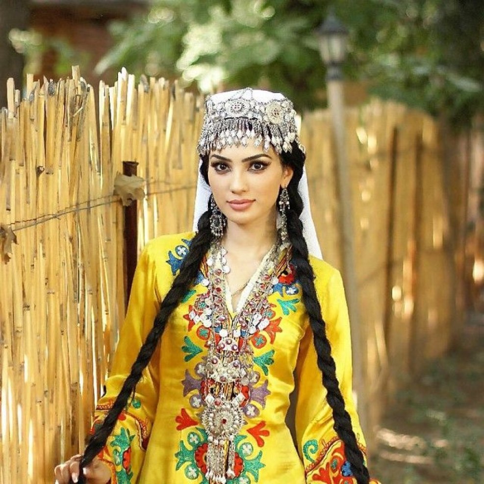 Afghan beauties are natural