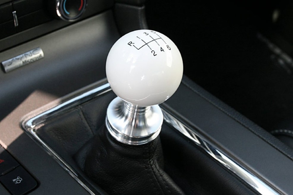 Автомобиль переключение передач ракета