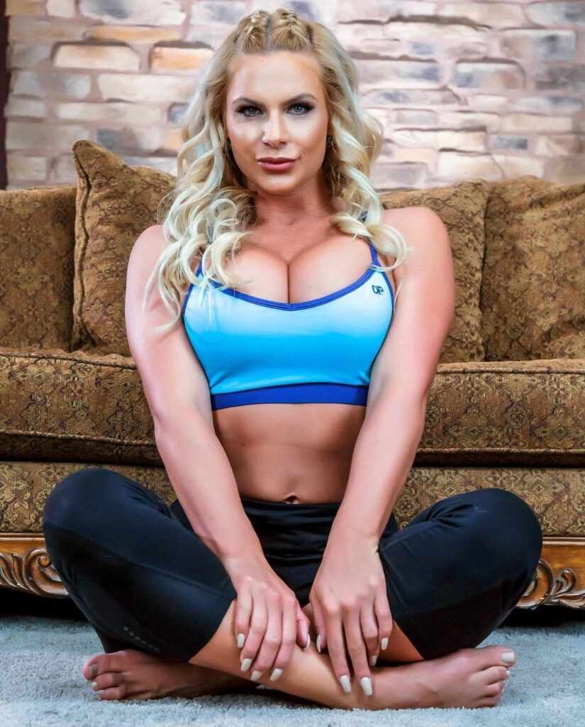 Nina Phoenix (64 photos)