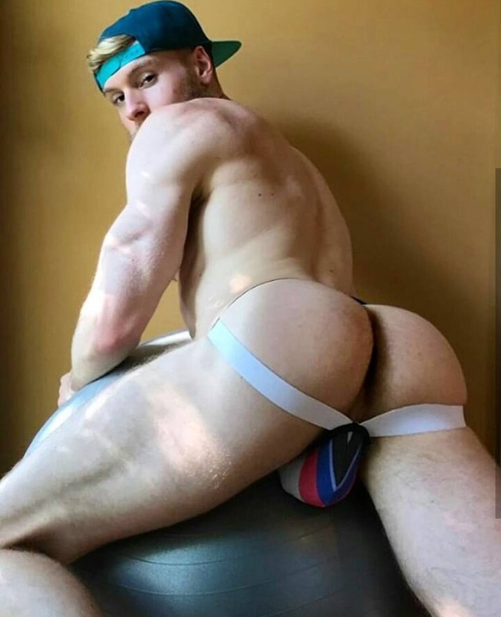 Hot guys Big Ass Things