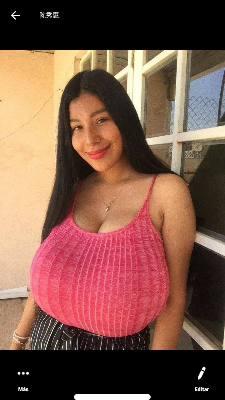 Fitness model Fernanda Davila