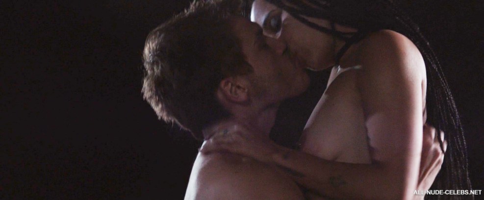 Naked Zoe Kravitz naked