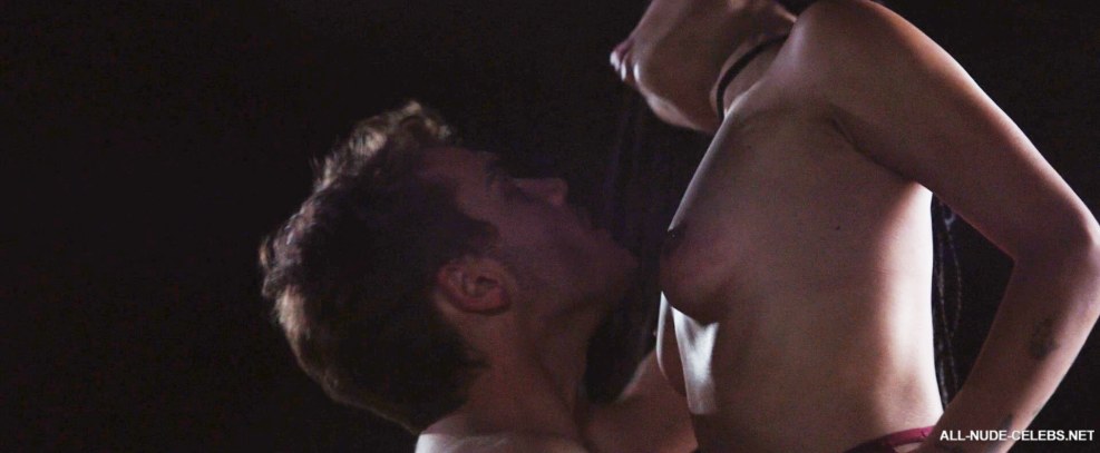 Holly Berry and other Actresses Nude