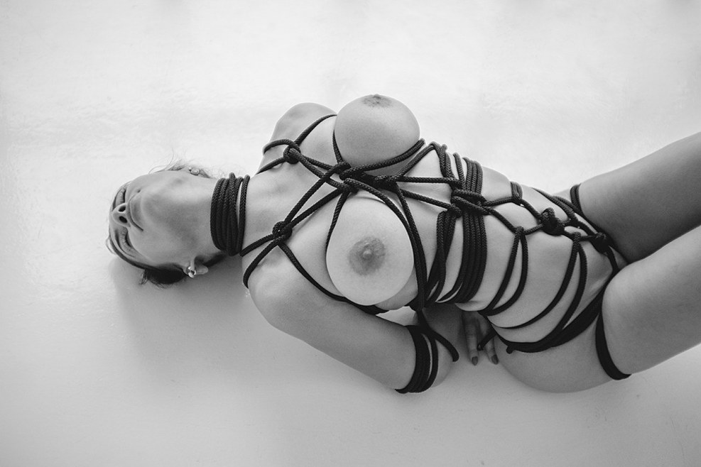 Binding the girl’s chest