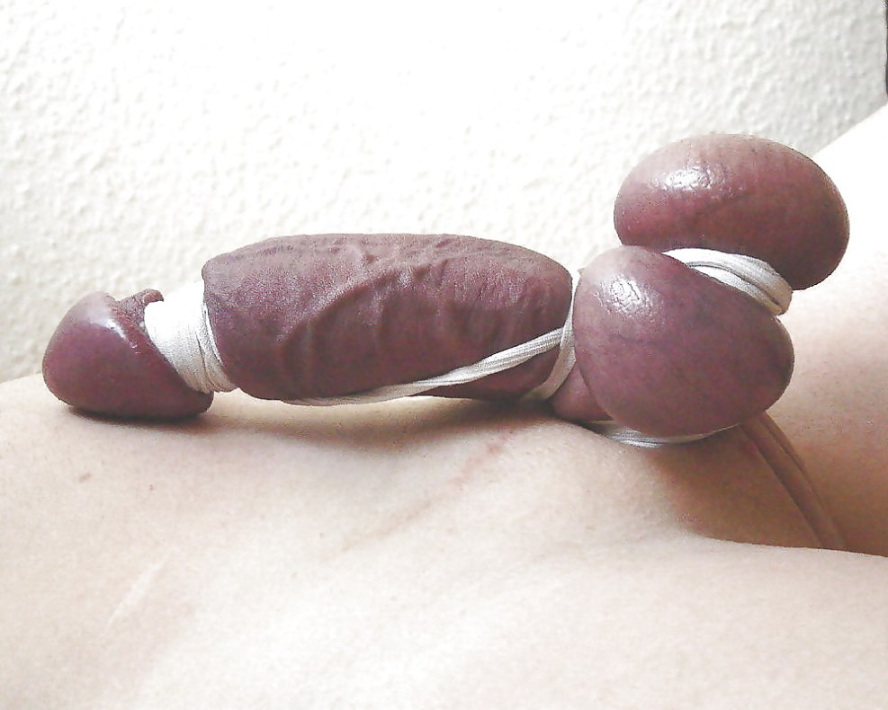 A woman castrates a guy