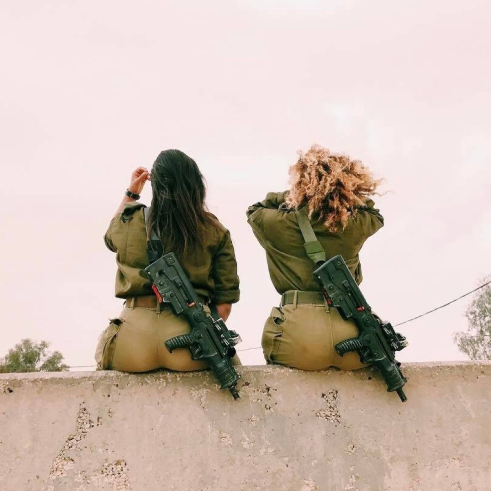Naked Israeli army