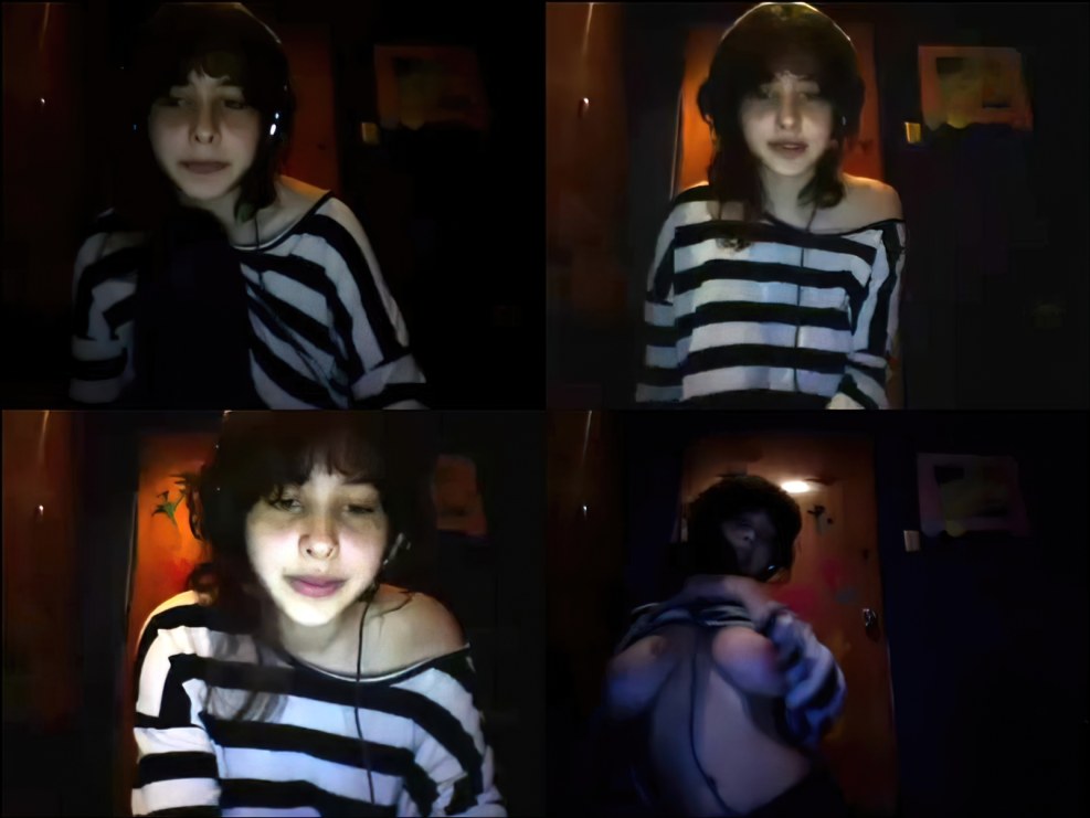 Masturbation in front of the webcam