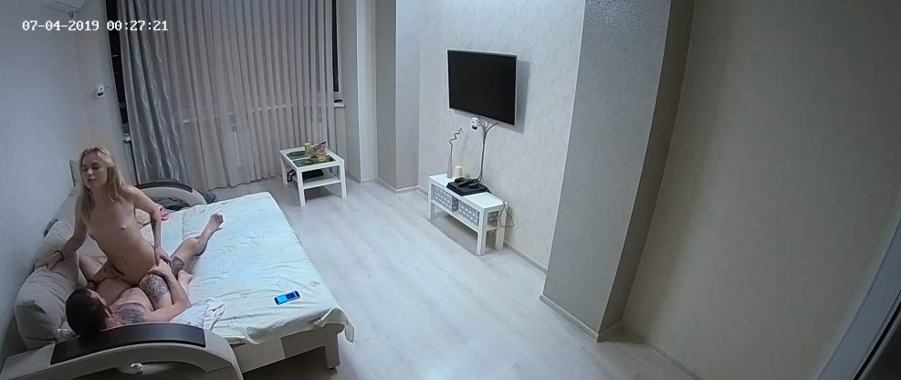 Family without complexes camera