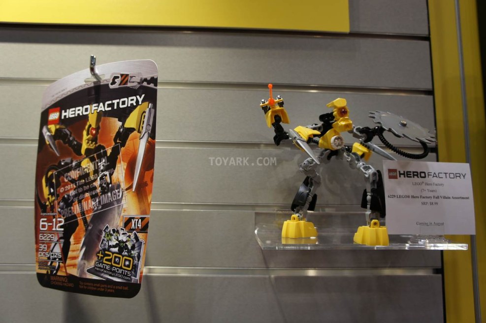 Lego Factory Heroes Set 2012 Evo