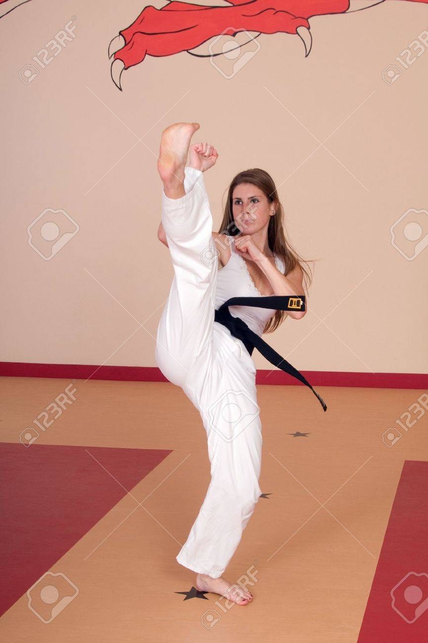 Karate Fight Pov (49 photos)