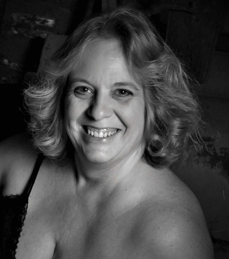 Mary Beth (61 photos)