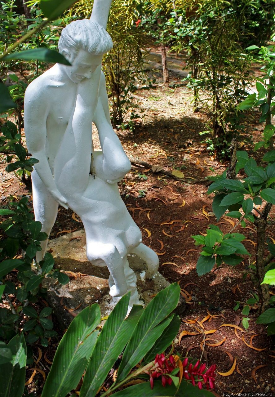 Sculptures in Love Land Park in the Republic of Kazakhstan